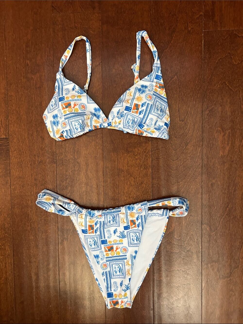Coastal Getaway Blue & White Two-Piece Bikini, Top M/Bottoms L, NWOT